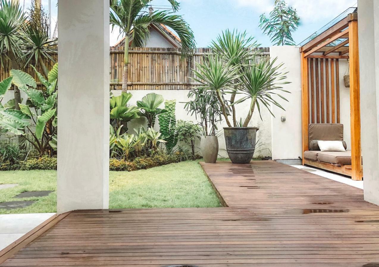 Suites Infinity & Beyond Seminyak  Ngoại thất bức ảnh